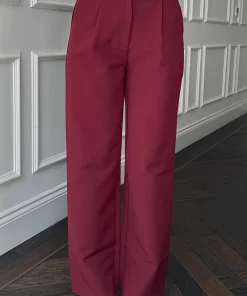 GIRL IN MIND JO TROUSERS IN BERRY COLOUR