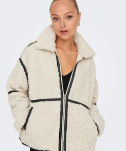 ONLY PARIS TEDDY JACKET CREAM WITH BLACK DETAIL