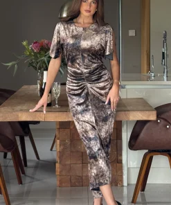 GIRL IN MIND CLEO RUCHED DETAIL MIDI DRESS IN GOLD PRINT VELVET