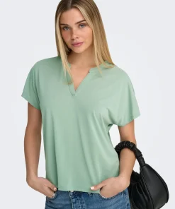 ONLY FREE SPLIT TOP IN JADEITE