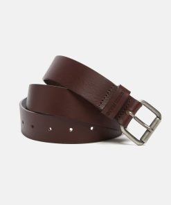 GUESS HAMMERED LEATHER BELT IN BROWN