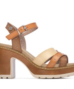 REFRESH SANDALS 175207 IN BEIGE