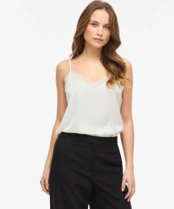 VILA ENNA RAVENNA LACE SINGLET IN OFF WHITE