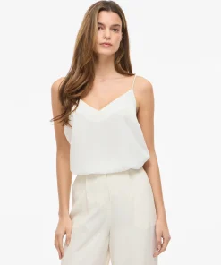 VILA MATHILDE SINGLET IN OFF WHITE