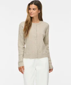 VILA KERRY CABLE KNIT CARDIGAN IN NATURAL MELANGE